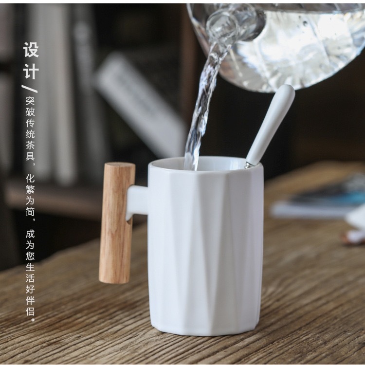 Dehua diamond shaped wooden handle mug gift box set foreign trade ceramic cup logo creative couple water cup coffee cup